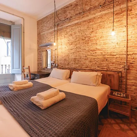 Bravissimo Les Rajoles, Unique 3-bedroom Lejlighed